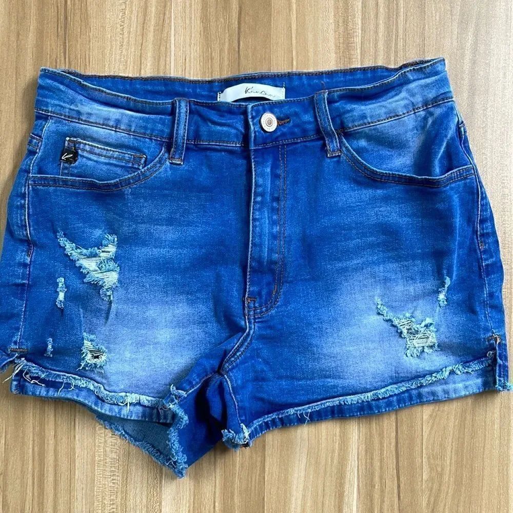 COPY - Rancan cut off distressed Jean shorts.  Size 9. 28 waist.